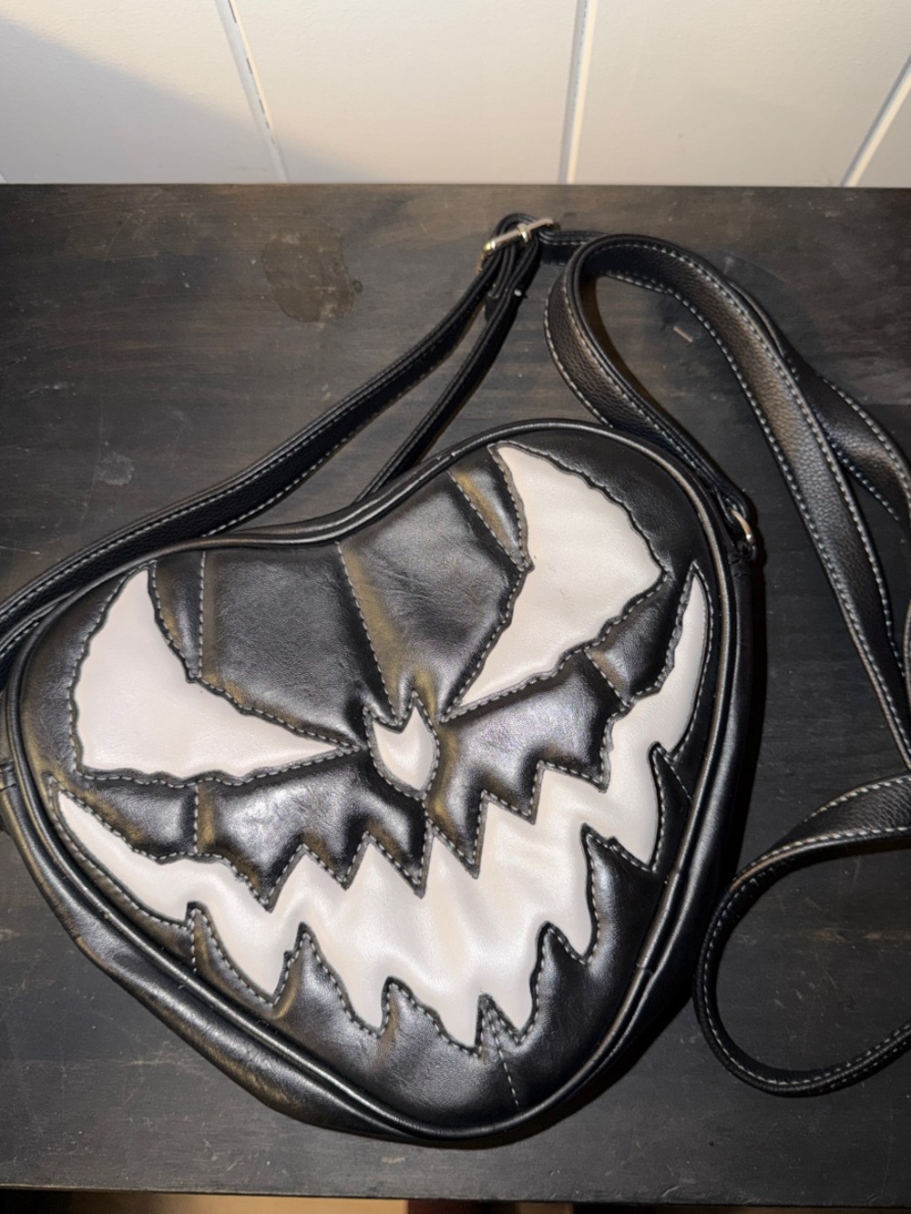 USED pumpkin heart purse. Love pain & stitches